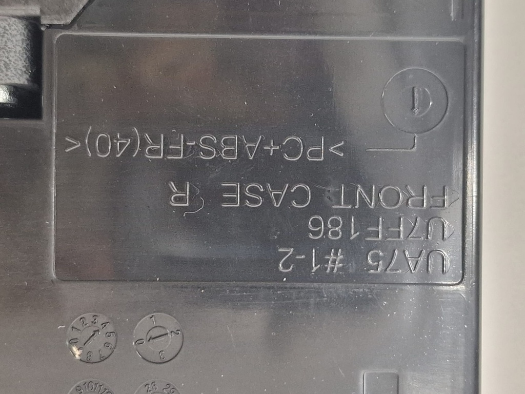 Serigrafía carcasa UA75 U7FF186 (legible)